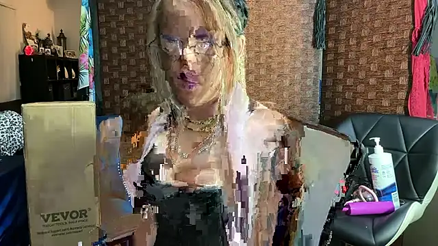 Snapshot of VANTABLACKXXX chatting on February 2026 12:37:02 PM VANTABLACKXXX online show from February 2026 12:37:02 PM