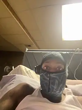 Snapshot of ProveYourLoyalty2 chatting on February 2026 09:27:02 AM ProveYourLoyalty2 online show from February 2026 09:27:02 AM