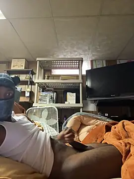 Snapshot of ProveYourLoyalty2 chatting on February 2026 06:50:01 PM ProveYourLoyalty2 online show from February 2026 06:50:01 PM