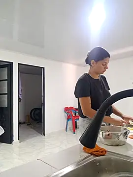 Snapshot of Cris18sexy chatting on February 2026 03:10:01 PM Cris18sexy online show from February 2026 03:10:01 PM