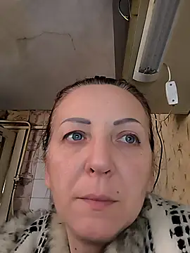 Snapshot of LinaSwan471 chatting on February 2026 01:49:02 PM LinaSwan471 online show from February 2026 01:49:02 PM