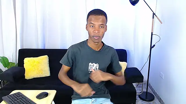 gusy 18 online show from February 2026 08:37:01 PM