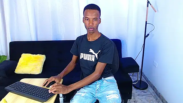 gusy 18 online show from February 2026 08:53:02 PM