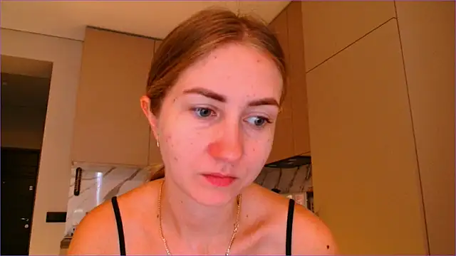 BluueSilk online show from November 2025 08:14:01 AM