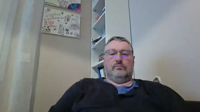 Snapshot of doudou310 chatting on February 2026 04:19:02 AM doudou310 online show from February 2026 04:19:02 AM