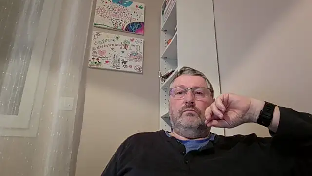 Snapshot of doudou310 chatting on February 2026 05:30:02 AM doudou310 online show from February 2026 05:30:02 AM