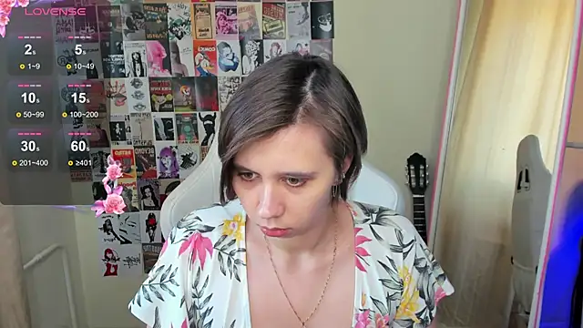 Snapshot of Scarlet_Sirenn chatting on February 2026 08:27:02 AM Scarlet Sirenn online show from February 2026 08:27:02 AM