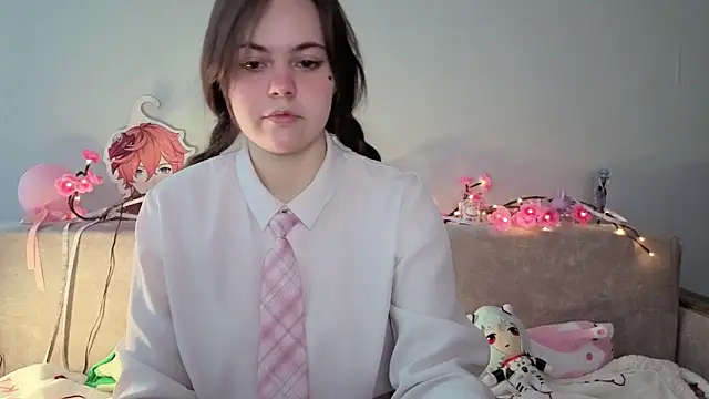 Snapshot of _momomochi_ chatting on February 2026 03:37:02 AM momomochi online show from February 2026 03:37:02 AM