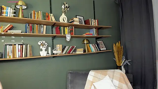 JuliannaLeiding online show from February 2026 07:10:01 PM