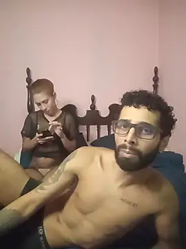 Snapshot of casal_atrevido chatting on March 2026 08:47:01 PM casal atrevido online show from March 2026 08:47:01 PM
