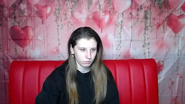 Snapshot of LilianaShine chatting on February 2026 06:07:01 AM LilianaShine online show from February 2026 06:07:01 AM