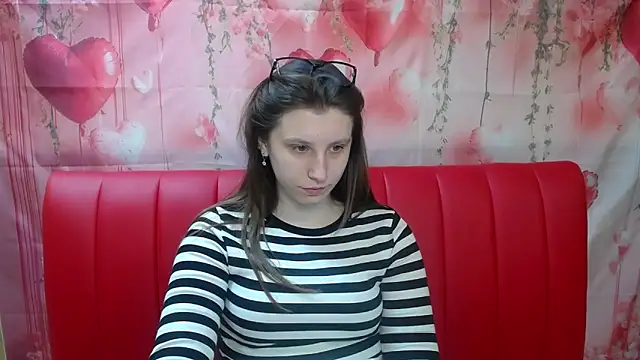 LilianaShine online show from May 2026 05:03:02 AM