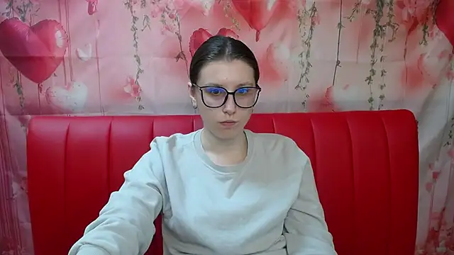 LilianaShine online show from May 2026 05:05:01 AM