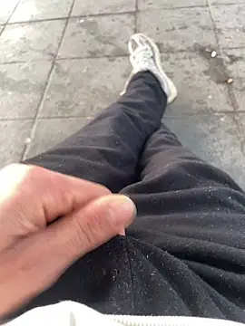 Snapshot of sifoubba91 chatting on April 2026 12:49:01 PM sifoubba91 online show from April 2026 12:49:01 PM