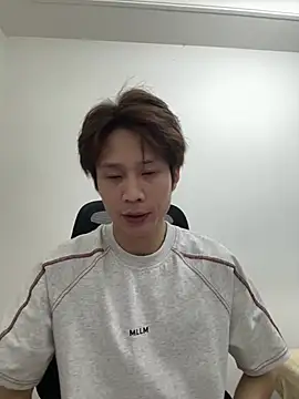 SM 004 online show from March 2026 12:11:01 PM