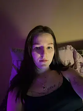 OliaLav online show from February 2026 06:36:01 PM