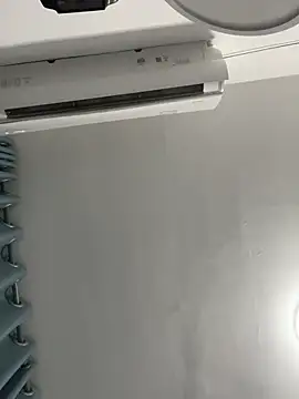 chenhui1987 online show from February 2026 01:40:01 PM