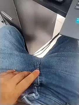 Snapshot of homem-amador chatting on March 2026 04:47:01 PM homem-amador online show from March 2026 04:47:01 PM