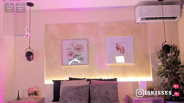 Snapshot of IsabellaSweet__ chatting on March 2026 03:34:02 AM IsabellaSweet online show from March 2026 03:34:02 AM