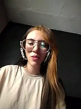 Snapshot of Winniedepootha chatting on February 2026 07:50:02 PM Winniedepootha online show from February 2026 07:50:02 PM