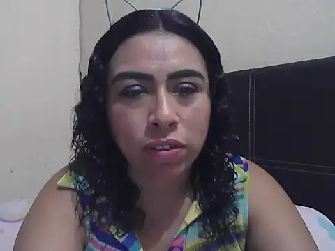 DalilahMx online show from April 2026 06:43:02 PM