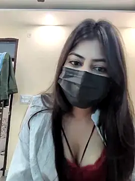 Snapshot of Confident_chic chatting on February 2026 12:35:01 PM Confident chic online show from February 2026 12:35:01 PM