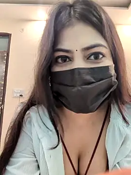 Snapshot of Confident_chic chatting on February 2026 10:44:02 AM Confident chic online show from February 2026 10:44:02 AM