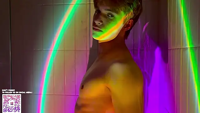 Snapshot of twl8vibe chatting on February 2026 06:39:01 PM twl8vibe online show from February 2026 06:39:01 PM