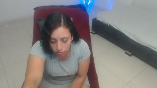 Barbara D Valencia online show from April 2026 03:54:02 PM