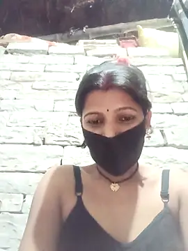 Divya-11431 online show from March 2026 04:10:02 PM