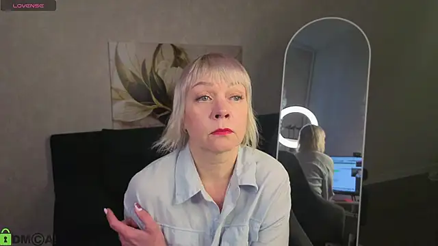 Ann Annise online show from February 2026 01:49:01 AM