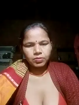 Snapshot of Pooja_sahu chatting on February 2026 09:02:01 PM Pooja sahu online show from February 2026 09:02:01 PM