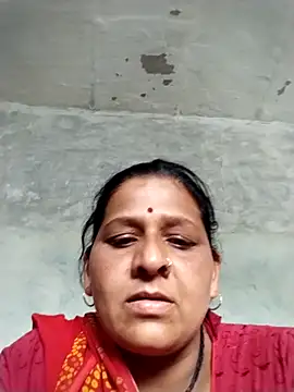 Snapshot of Hirdesh_sahhu chatting on February 2026 10:03:02 AM Hirdesh sahhu online show from February 2026 10:03:02 AM