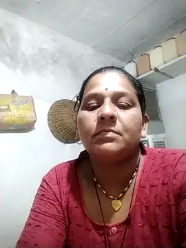 Snapshot of Hirdesh_sahhu chatting on February 2026 11:03:02 PM Hirdesh sahhu online show from February 2026 11:03:02 PM