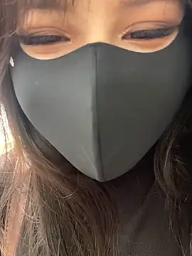 Carlin-yiyi online show from February 2026 01:48:01 AM