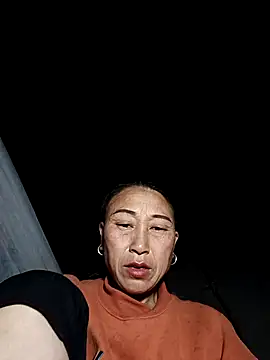 Snapshot of Ami-su chatting on February 2026 10:06:02 PM Ami-su online show from February 2026 10:06:02 PM