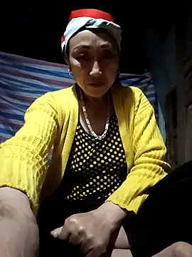 Snapshot of Ami-su chatting on February 2026 08:05:02 PM Ami-su online show from February 2026 08:05:02 PM