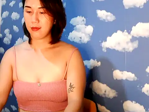 Kitty Bear02 online show from February 2026 02:44:02 PM