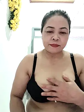 Snapshot of Baby-bigtits2026 chatting on February 2026 03:58:01 AM Baby-bigtits2026 online show from February 2026 03:58:01 AM