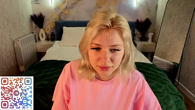 Kate Krose online show from May 2026 01:00:02 AM