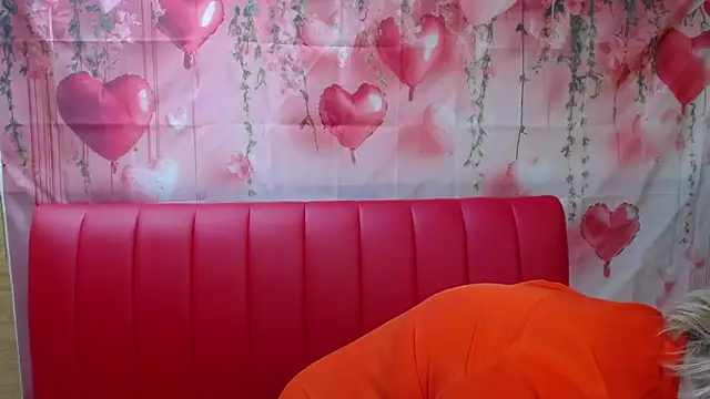 Snapshot of RenataDaster chatting on February 2026 06:06:01 PM RenataDaster online show from February 2026 06:06:01 PM