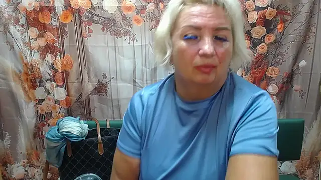 RenataDaster online show from July 2026 04:53:02 PM