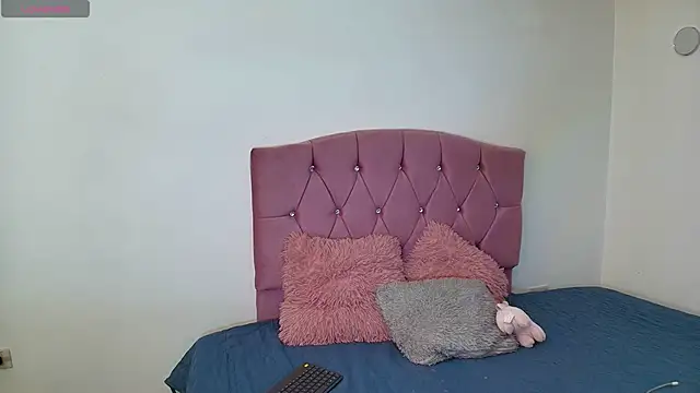 Kalyra 17 online show from March 2026 12:05:02 PM