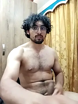 Snapshot of Apolo_Men chatting on February 2026 05:06:02 AM Apolo Men online show from February 2026 05:06:02 AM