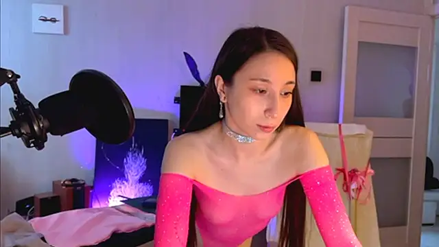 karinasun online show from February 2026 07:03:02 AM