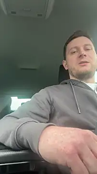 Snapshot of LubasOriginMen chatting on February 2026 01:16:01 PM LubasOriginMen online show from February 2026 01:16:01 PM