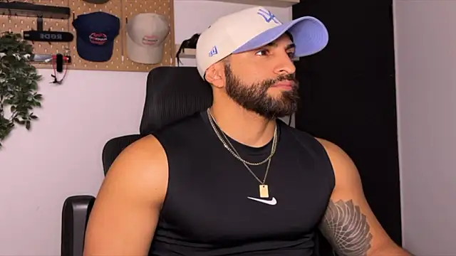 SamDornan51 online show from February 2026 12:29:01 AM