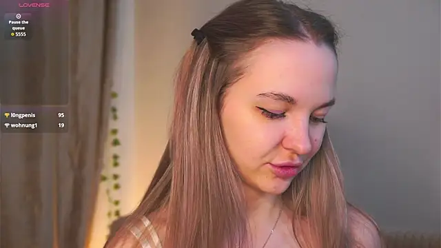 AricaPetties online show from March 2026 08:26:02 PM