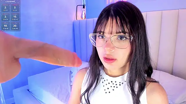 cherry monroe online show from February 2026 10:40:01 AM