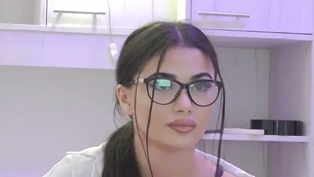 MayaMadison online show from February 2026 02:46:01 PM